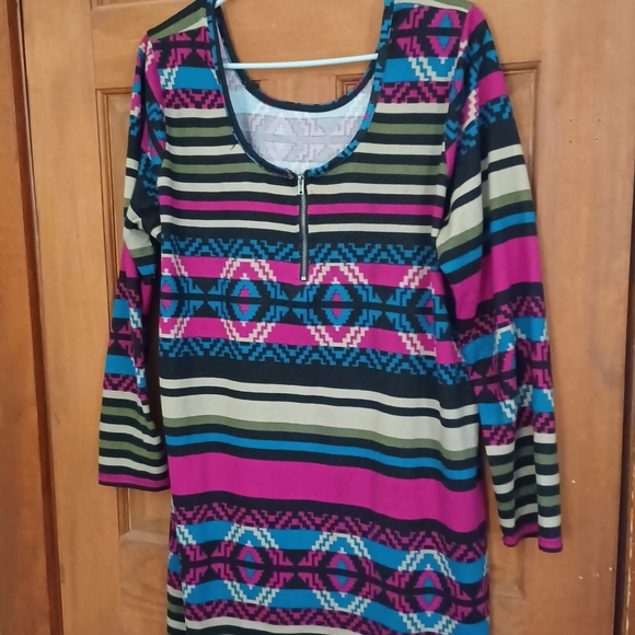 MULTI-COLORED TUNIC ZIPPER TOP WOMENS/P2P 24 SIZE XL - Picture 3 of 6